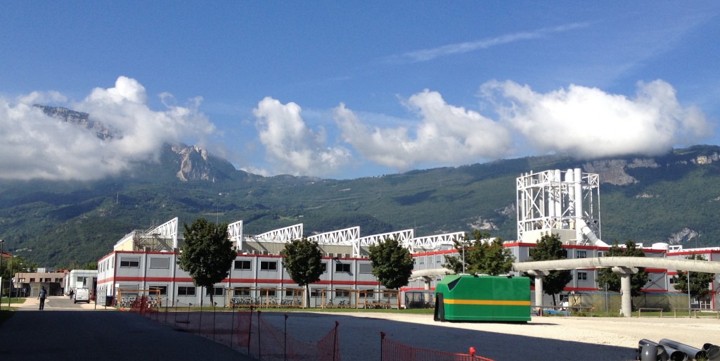 Figure 1:  Leti’s 300mm diameter silicon wafer fabrication line on the MINATEC campus in Grenoble, France. In the foreground is space for a new fab intended for work on silicon-photonics. (Source: Ed Korczynski)